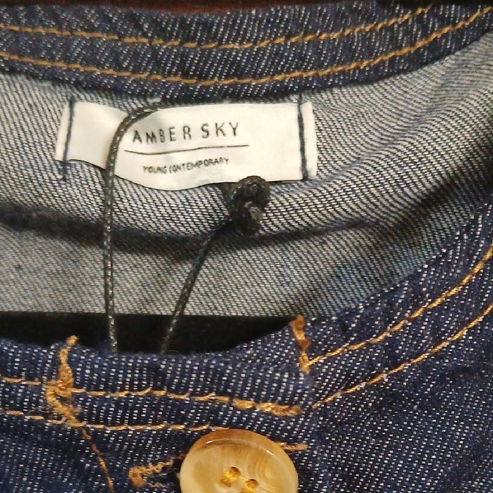 Women's Denim Sleeveless Vest - Picture 2 of 9